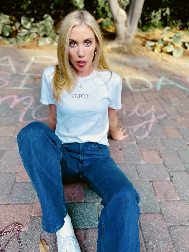 merch_IDIOT_ext_04